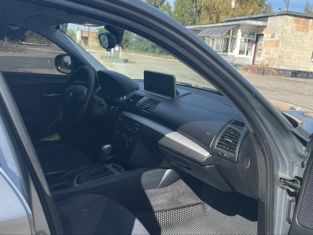 Сірий БМВ 1 Серія, об'ємом двигуна 2 л та пробігом 162 тис. км за 6300 $, фото 17 на Automoto.ua