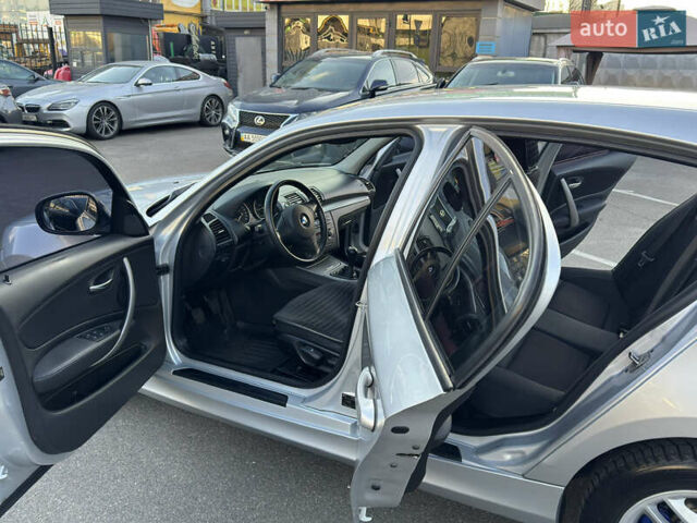 Серый БМВ 1 Серия, объемом двигателя 2 л и пробегом 220 тыс. км за 7400 $, фото 16 на Automoto.ua