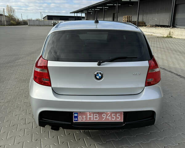Серый БМВ 1 Серия, объемом двигателя 2 л и пробегом 180 тыс. км за 9500 $, фото 5 на Automoto.ua