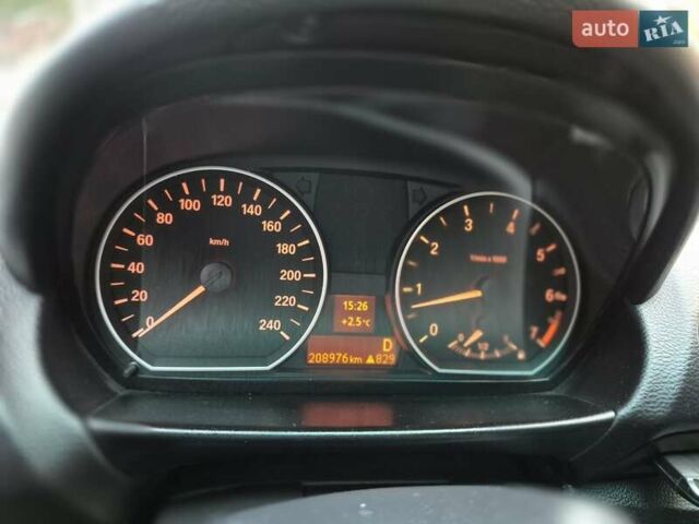 Серый БМВ 1 Серия, объемом двигателя 2 л и пробегом 209 тыс. км за 9500 $, фото 3 на Automoto.ua