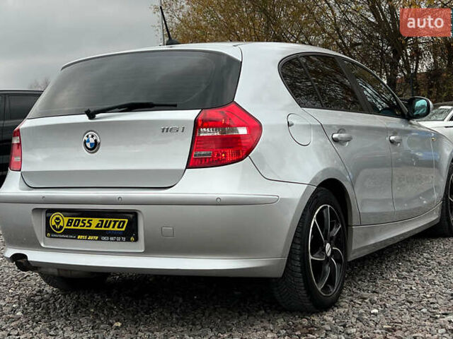 Серый БМВ 1 Серия, объемом двигателя 2 л и пробегом 117 тыс. км за 7650 $, фото 5 на Automoto.ua