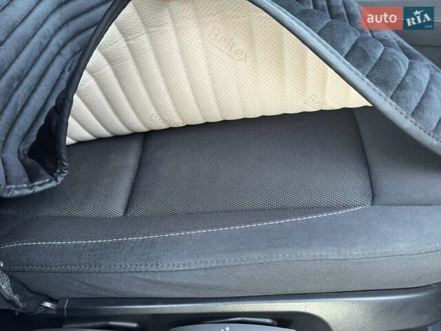 Серый БМВ 1 Серия, объемом двигателя 2 л и пробегом 220 тыс. км за 7400 $, фото 23 на Automoto.ua