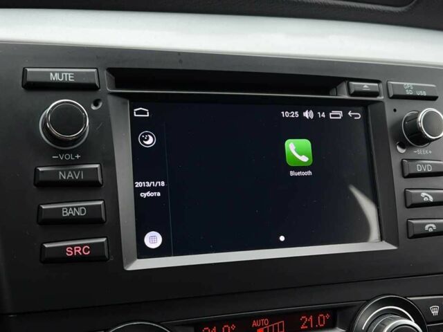 Серый БМВ 1 Серия, объемом двигателя 2 л и пробегом 117 тыс. км за 7650 $, фото 12 на Automoto.ua