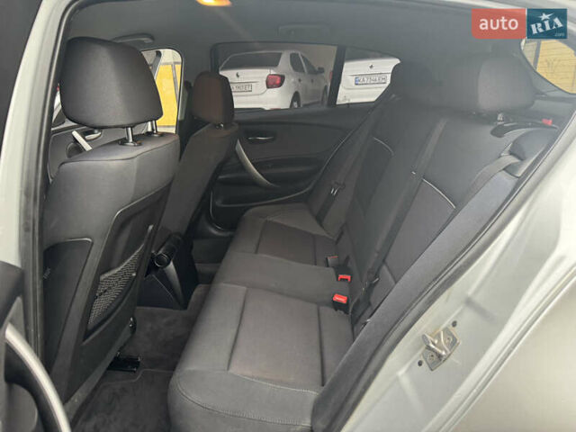 Серый БМВ 1 Серия, объемом двигателя 2 л и пробегом 200 тыс. км за 7550 $, фото 57 на Automoto.ua