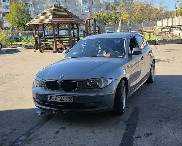 Сірий БМВ 1 Серія, об'ємом двигуна 2 л та пробігом 346 тис. км за 7000 $, фото 7 на Automoto.ua