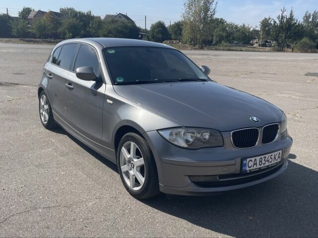 Сірий БМВ 1 Серія, об'ємом двигуна 2 л та пробігом 162 тис. км за 6300 $, фото 19 на Automoto.ua