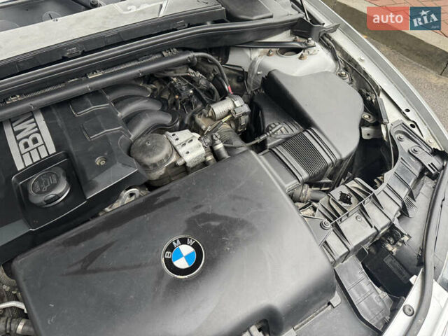 Серый БМВ 1 Серия, объемом двигателя 2 л и пробегом 200 тыс. км за 7550 $, фото 66 на Automoto.ua