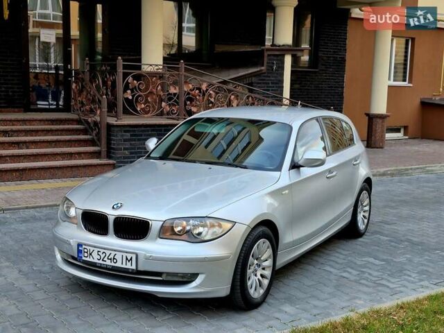 Серый БМВ 1 Серия, объемом двигателя 2 л и пробегом 209 тыс. км за 9500 $, фото 18 на Automoto.ua