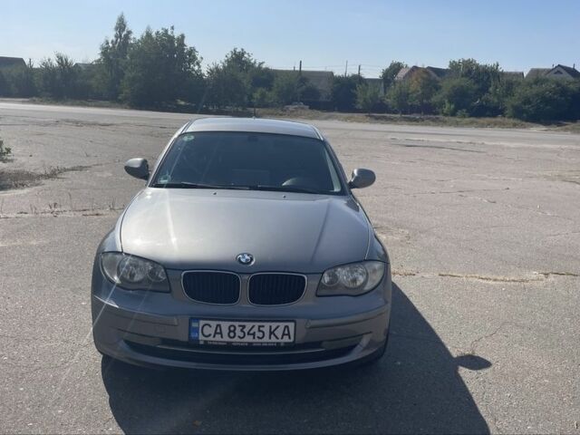 Сірий БМВ 1 Серія, об'ємом двигуна 2 л та пробігом 162 тис. км за 6300 $, фото 10 на Automoto.ua