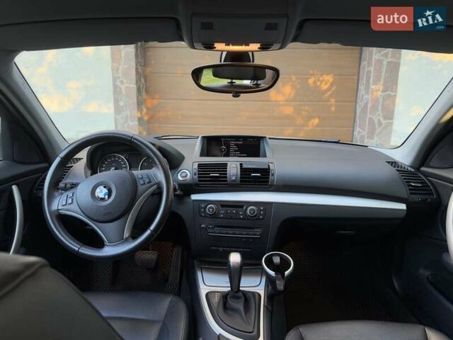 Серый БМВ 1 Серия, объемом двигателя 2 л и пробегом 108 тыс. км за 10900 $, фото 11 на Automoto.ua