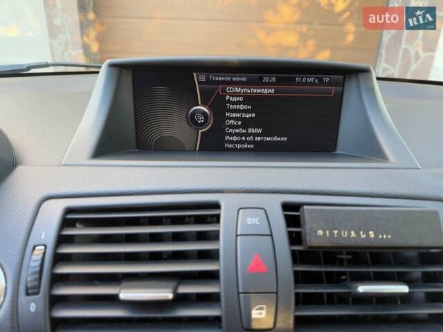 Серый БМВ 1 Серия, объемом двигателя 2 л и пробегом 108 тыс. км за 10900 $, фото 8 на Automoto.ua