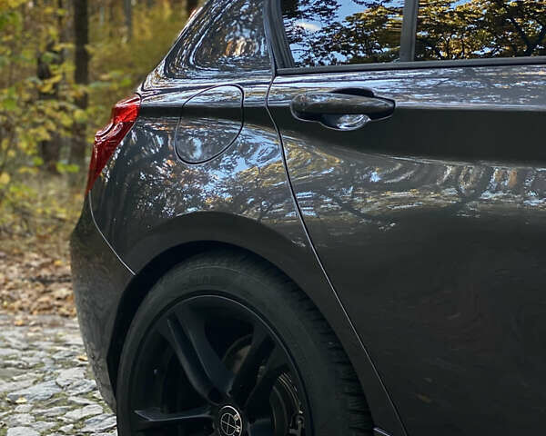 Серый БМВ 1 Серия, объемом двигателя 1.6 л и пробегом 270 тыс. км за 9999 $, фото 15 на Automoto.ua