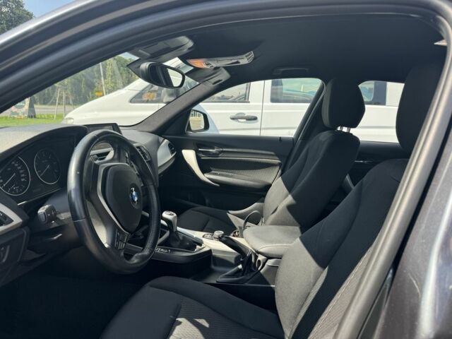 Серый БМВ 1 Серия, объемом двигателя 2 л и пробегом 155 тыс. км за 10200 $, фото 4 на Automoto.ua