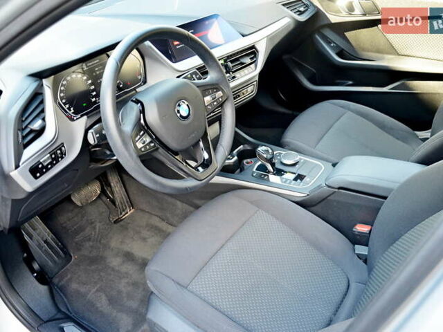 Серый БМВ 1 Серия, объемом двигателя 1.5 л и пробегом 81 тыс. км за 19500 $, фото 21 на Automoto.ua