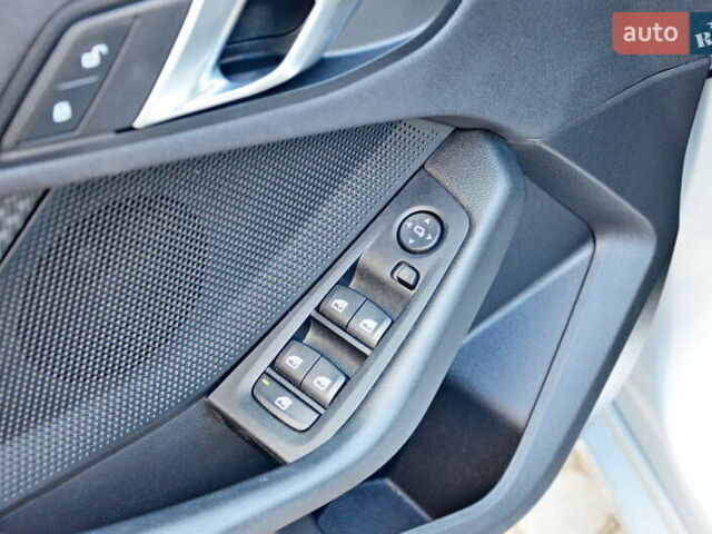 Серый БМВ 1 Серия, объемом двигателя 1.5 л и пробегом 81 тыс. км за 19500 $, фото 22 на Automoto.ua