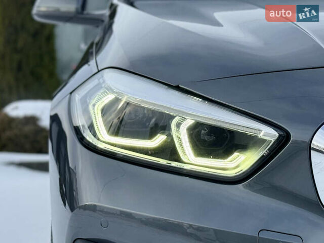 Сірий БМВ 1 Серія, об'ємом двигуна 2 л та пробігом 40 тис. км за 25500 $, фото 94 на Automoto.ua