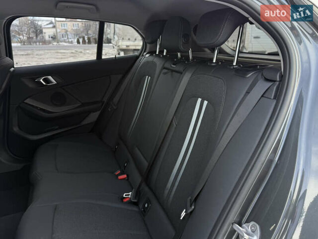 Сірий БМВ 1 Серія, об'ємом двигуна 2 л та пробігом 40 тис. км за 25500 $, фото 47 на Automoto.ua
