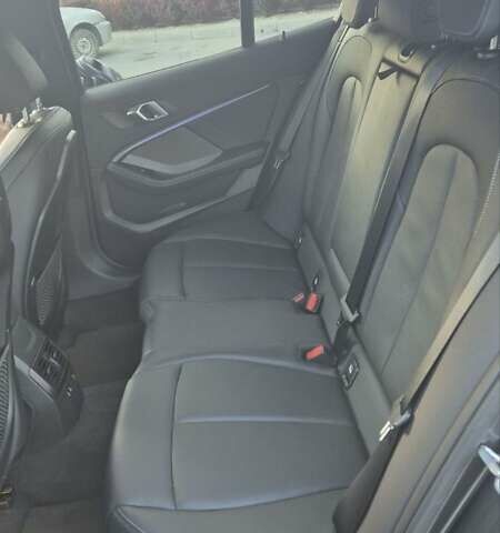 Серый БМВ 1 Серия, объемом двигателя 2 л и пробегом 92 тыс. км за 30500 $, фото 1 на Automoto.ua