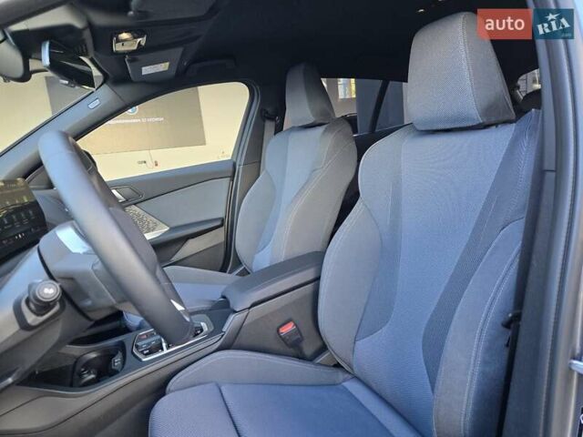 Серый БМВ 1 Серия, объемом двигателя 1.5 л и пробегом 1 тыс. км за 35038 $, фото 17 на Automoto.ua