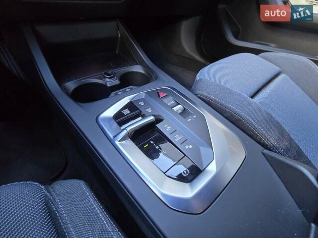 Серый БМВ 1 Серия, объемом двигателя 1.5 л и пробегом 1 тыс. км за 35038 $, фото 10 на Automoto.ua