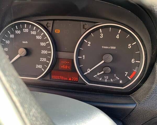 Серый БМВ 1 Серия, объемом двигателя 2 л и пробегом 151 тыс. км за 9400 $, фото 14 на Automoto.ua