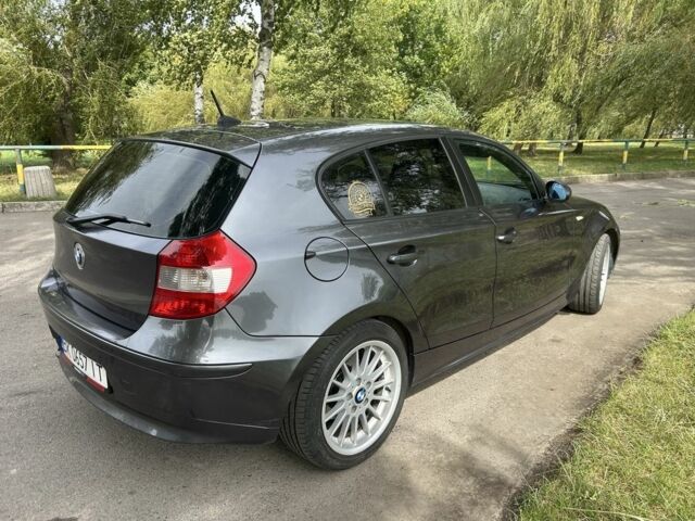 Серый БМВ 1 Серия, объемом двигателя 1.6 л и пробегом 250 тыс. км за 4550 $, фото 4 на Automoto.ua