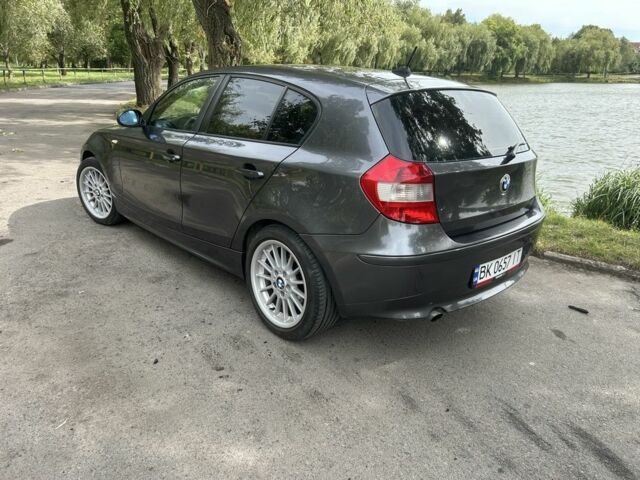 Серый БМВ 1 Серия, объемом двигателя 1.6 л и пробегом 250 тыс. км за 4550 $, фото 3 на Automoto.ua