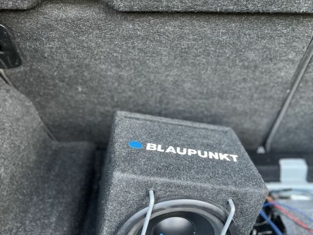 Серый БМВ 1 Серия, объемом двигателя 2 л и пробегом 285 тыс. км за 6999 $, фото 15 на Automoto.ua