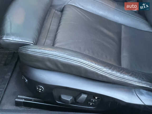 Серый БМВ 1 Серия, объемом двигателя 2.98 л и пробегом 230 тыс. км за 14000 $, фото 33 на Automoto.ua