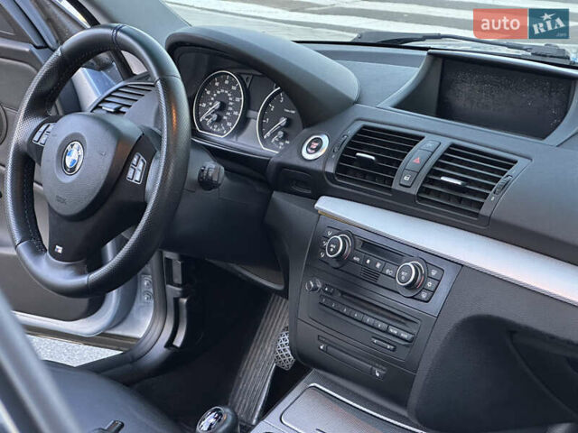 Серый БМВ 1 Серия, объемом двигателя 2.98 л и пробегом 230 тыс. км за 14000 $, фото 26 на Automoto.ua
