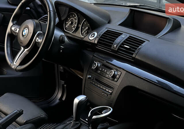 Серый БМВ 1 Серия, объемом двигателя 3 л и пробегом 215 тыс. км за 14500 $, фото 11 на Automoto.ua