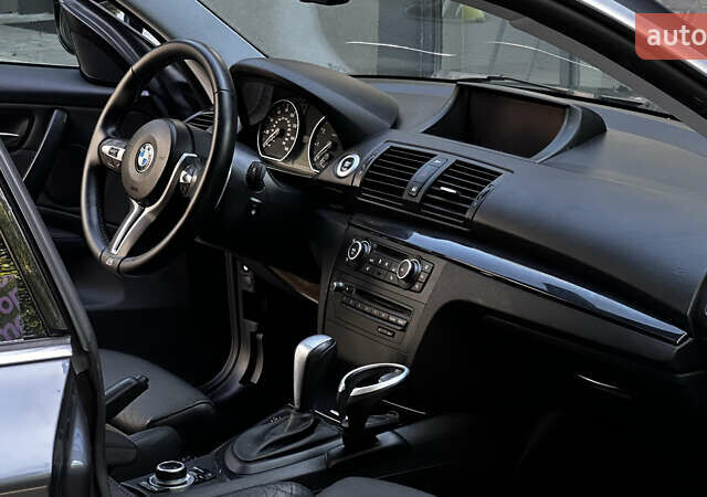 Серый БМВ 1 Серия, объемом двигателя 3 л и пробегом 215 тыс. км за 14500 $, фото 9 на Automoto.ua