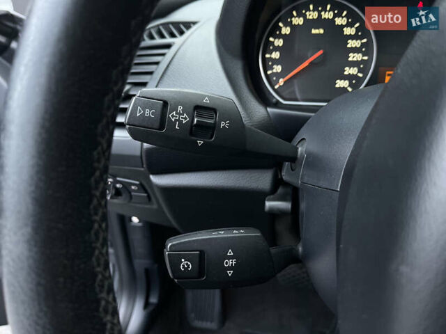 Сірий БМВ 1 Серія, об'ємом двигуна 3 л та пробігом 210 тис. км за 9999 $, фото 18 на Automoto.ua