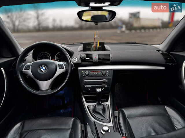 Синій БМВ 1 Серія, об'ємом двигуна 2 л та пробігом 387 тис. км за 7900 $, фото 7 на Automoto.ua