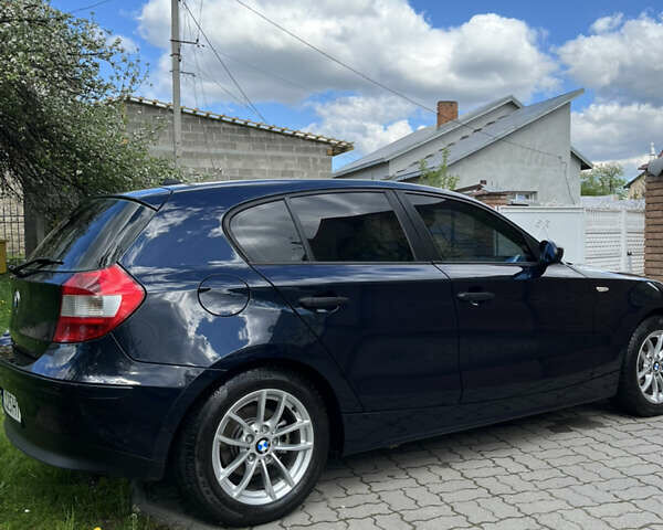 Синий БМВ 1 Серия, объемом двигателя 2 л и пробегом 199 тыс. км за 6500 $, фото 4 на Automoto.ua