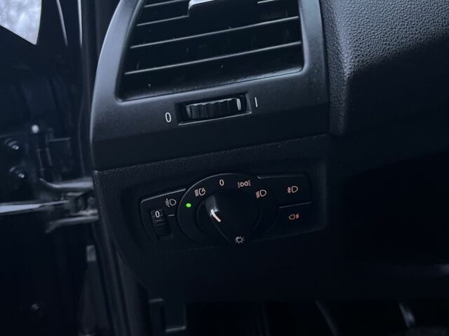 Синій БМВ 1 Серія, об'ємом двигуна 1.6 л та пробігом 267 тис. км за 3950 $, фото 9 на Automoto.ua