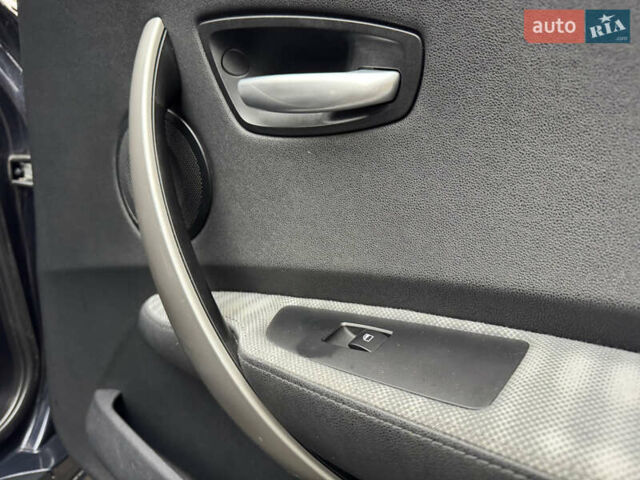 Синий БМВ 1 Серия, объемом двигателя 2 л и пробегом 280 тыс. км за 4650 $, фото 34 на Automoto.ua