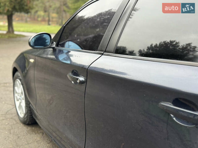 Синий БМВ 1 Серия, объемом двигателя 2 л и пробегом 280 тыс. км за 4650 $, фото 26 на Automoto.ua