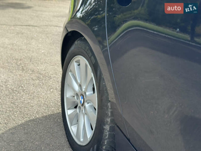 Синий БМВ 1 Серия, объемом двигателя 2 л и пробегом 299 тыс. км за 4999 $, фото 23 на Automoto.ua