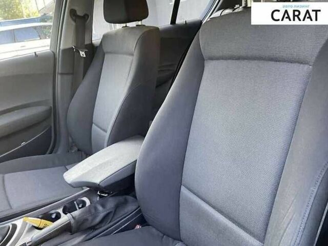 Синий БМВ 1 Серия, объемом двигателя 2 л и пробегом 217 тыс. км за 5400 $, фото 11 на Automoto.ua