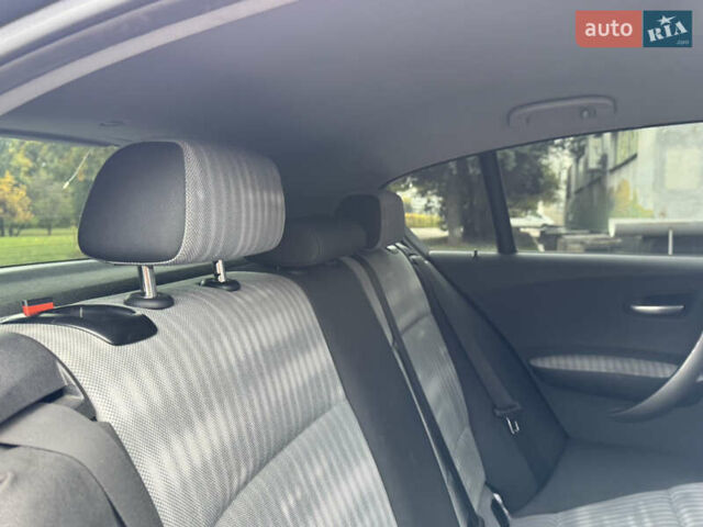Синий БМВ 1 Серия, объемом двигателя 2 л и пробегом 299 тыс. км за 4999 $, фото 41 на Automoto.ua