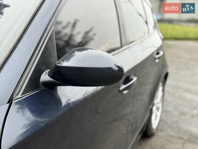 Синий БМВ 1 Серия, объемом двигателя 2 л и пробегом 280 тыс. км за 4650 $, фото 31 на Automoto.ua