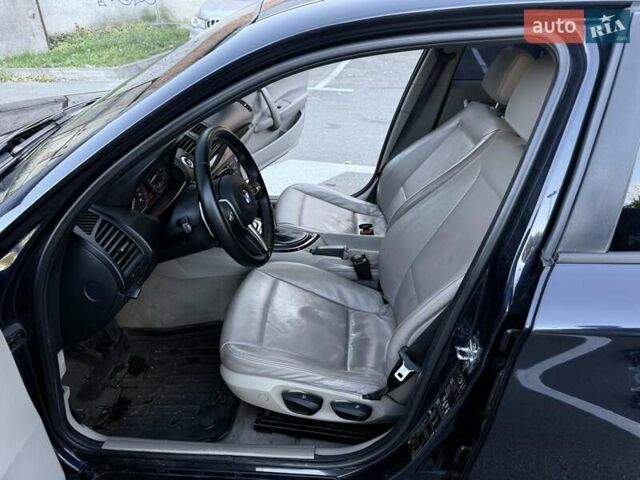 Синій БМВ 1 Серія, об'ємом двигуна 2 л та пробігом 250 тис. км за 6950 $, фото 17 на Automoto.ua