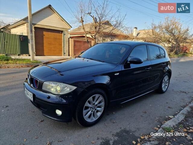 Синий БМВ 1 Серия, объемом двигателя 2 л и пробегом 373 тыс. км за 5500 $, фото 4 на Automoto.ua