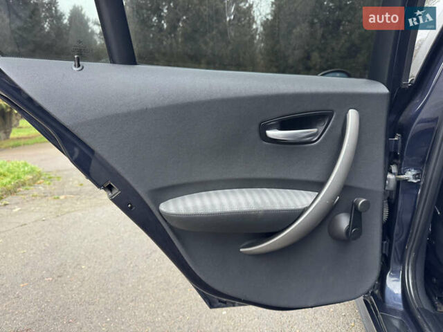 Синий БМВ 1 Серия, объемом двигателя 2 л и пробегом 280 тыс. км за 4650 $, фото 42 на Automoto.ua