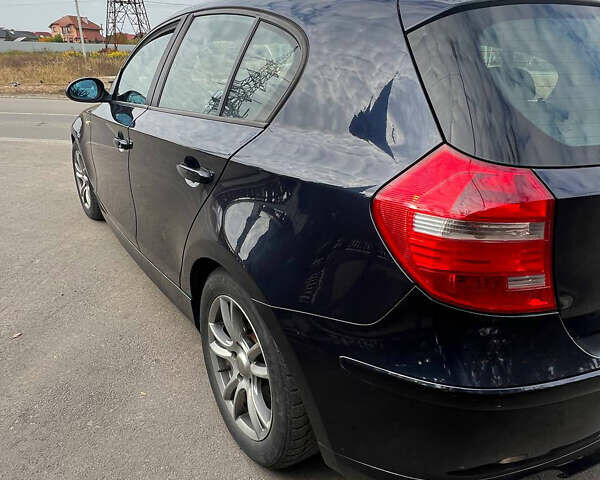 Синий БМВ 1 Серия, объемом двигателя 2 л и пробегом 249 тыс. км за 5100 $, фото 5 на Automoto.ua