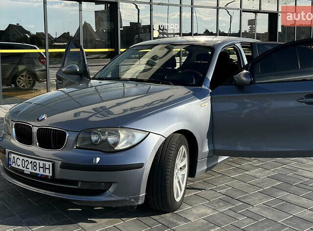 Синий БМВ 1 Серия, объемом двигателя 1.6 л и пробегом 189 тыс. км за 7300 $, фото 6 на Automoto.ua