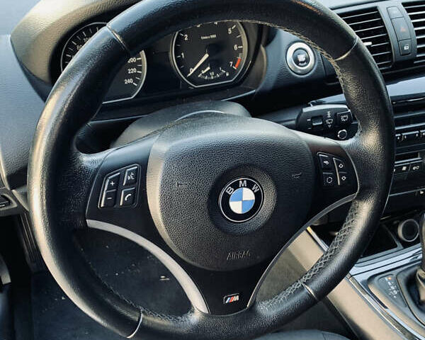 Синий БМВ 1 Серия, объемом двигателя 2 л и пробегом 172 тыс. км за 9990 $, фото 13 на Automoto.ua