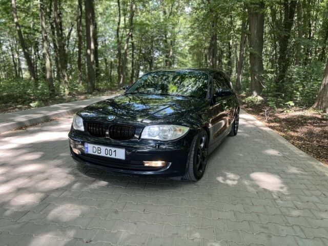 Синий БМВ 1 Серия, объемом двигателя 2 л и пробегом 151 тыс. км за 5390 $, фото 3 на Automoto.ua