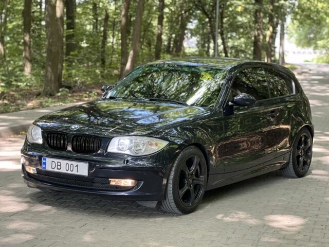 Синий БМВ 1 Серия, объемом двигателя 2 л и пробегом 151 тыс. км за 5390 $, фото 1 на Automoto.ua